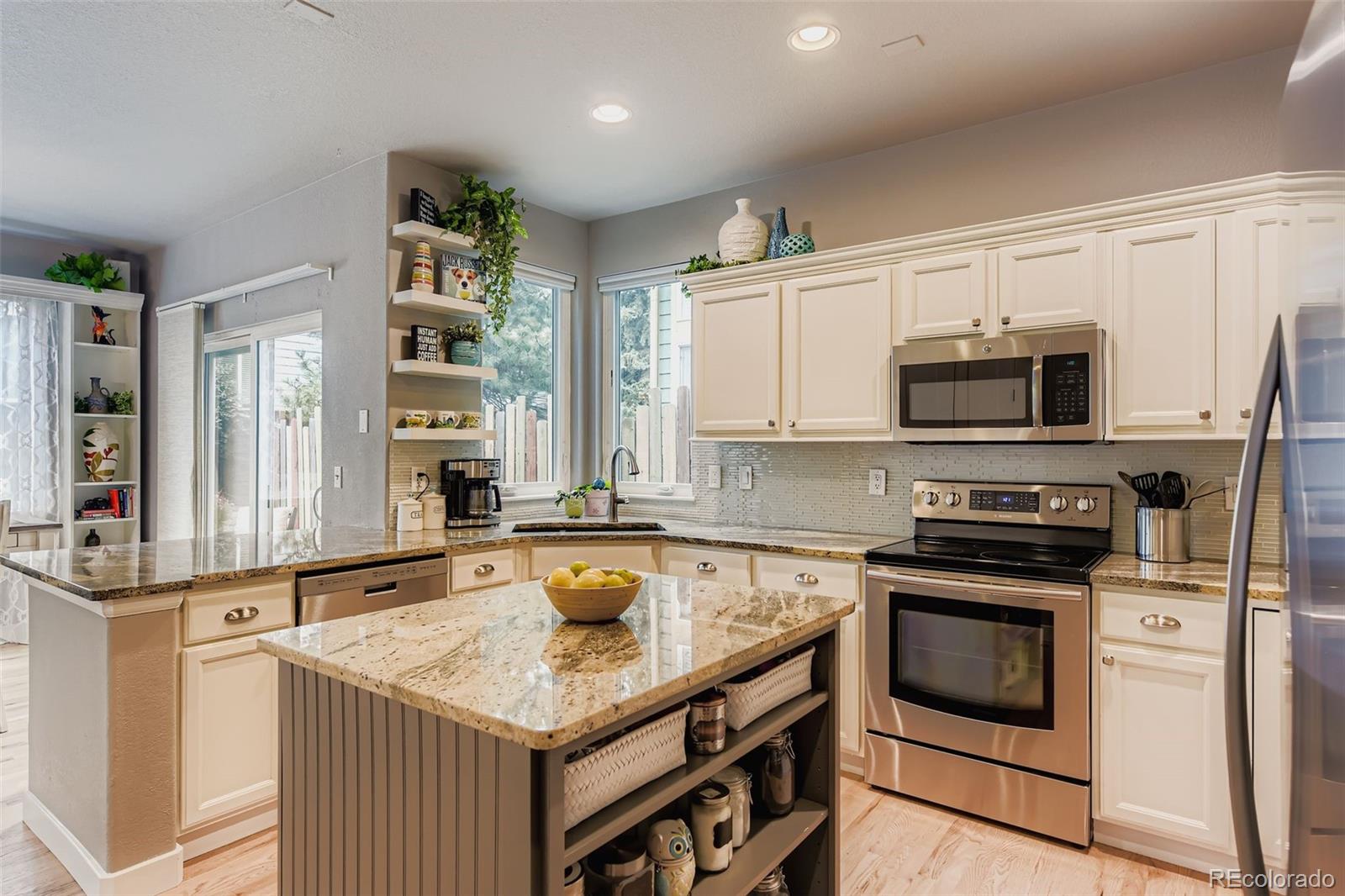 10142 Spotted Owl Avenue