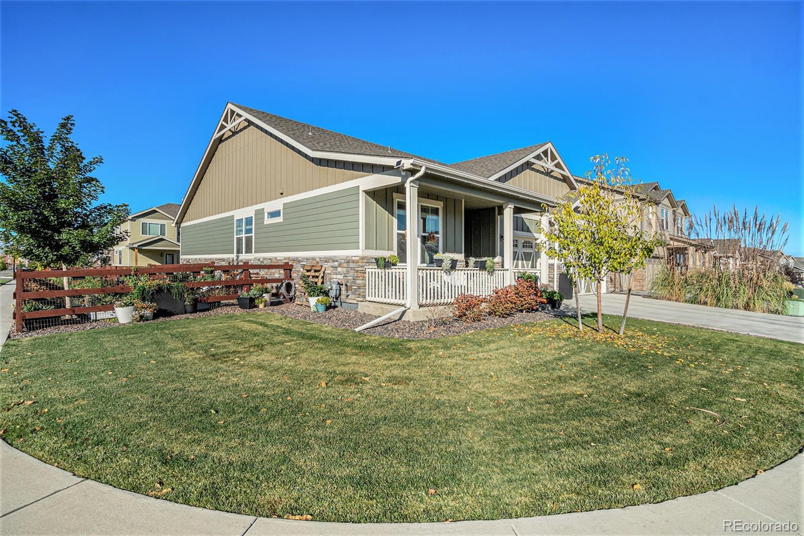 1904 Golden Horizon Drive