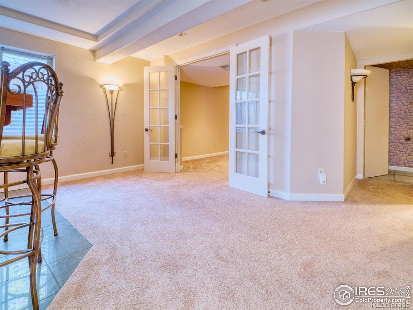 10583 Oakmoor Circle