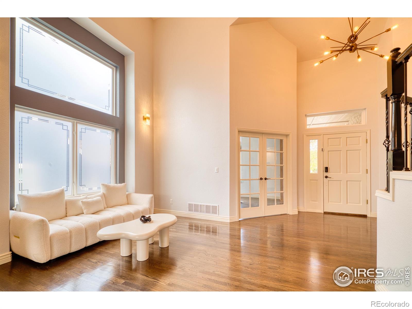 10583 Oakmoor Circle