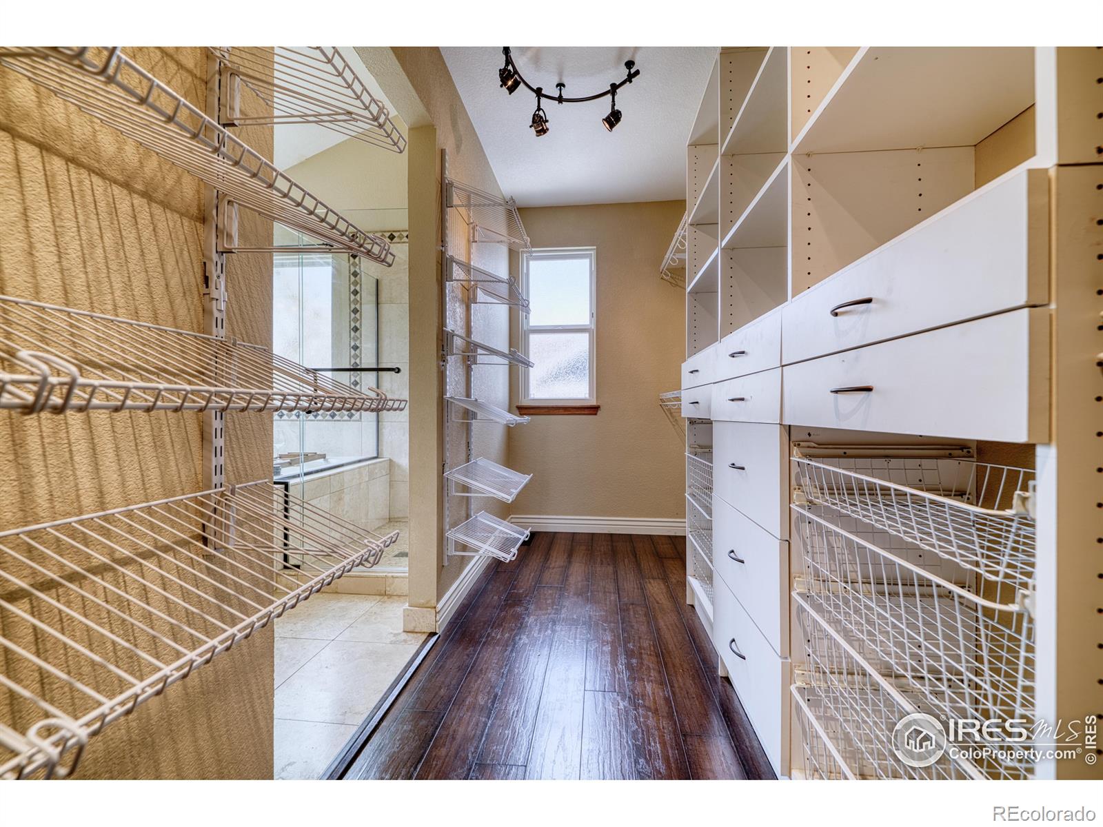 10583 Oakmoor Circle