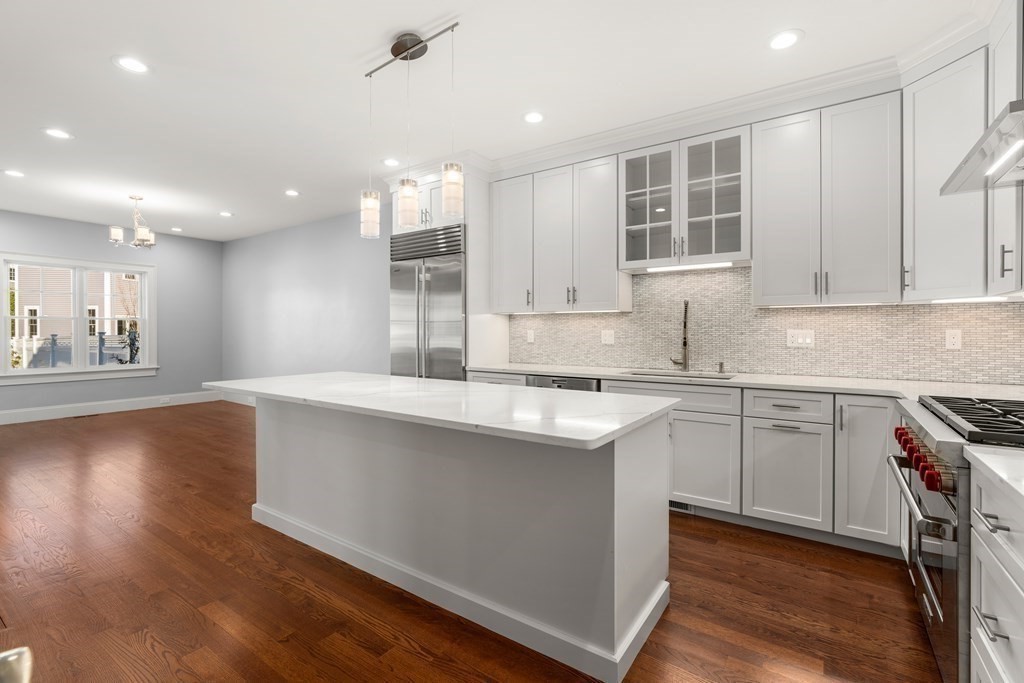 123 Farwell Street # 123