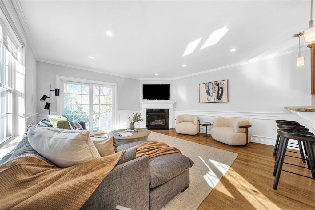 385 Hillside Ave # 385