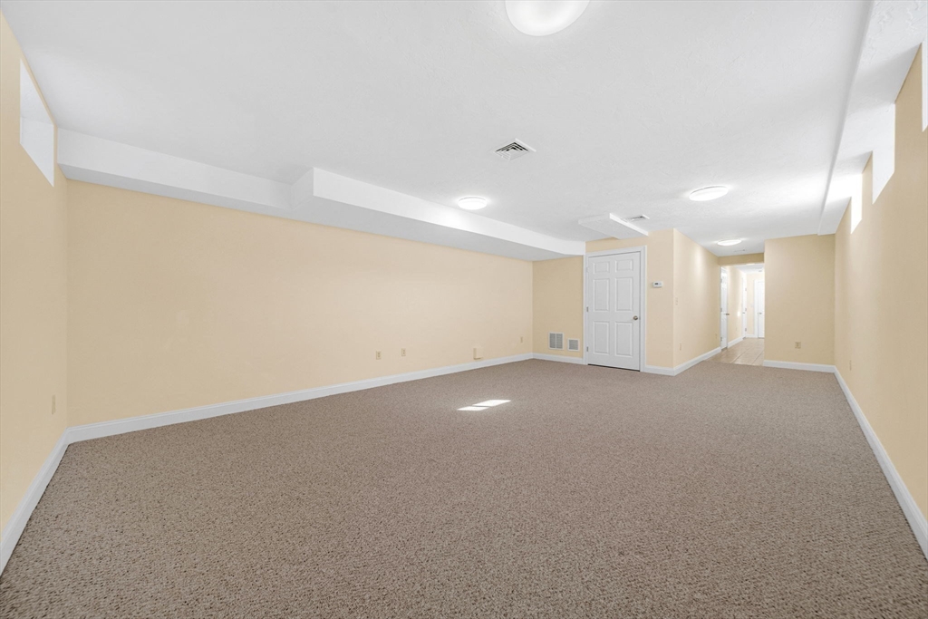 385 Hillside Ave # 385