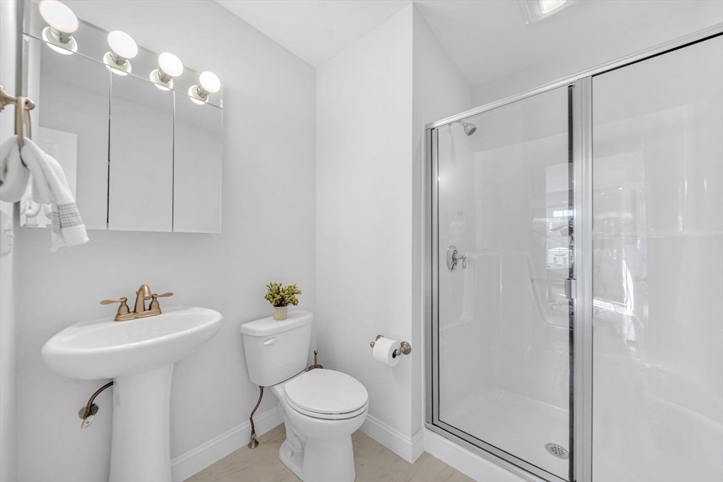 385 Hillside Ave # 385