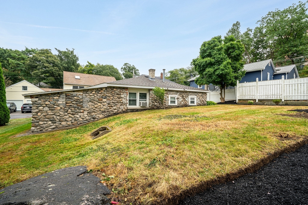 10-R Miles Ave