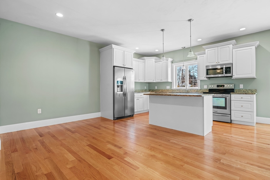 65 Edgemere Blvd # 65