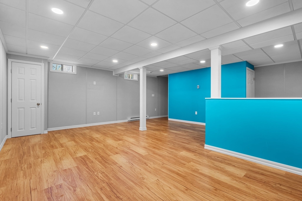 65 Edgemere Blvd # 65
