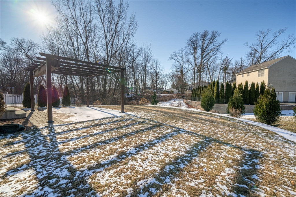 65 Edgemere Blvd # 65