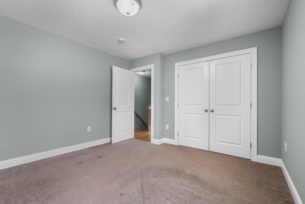 65 Edgemere Blvd # 65