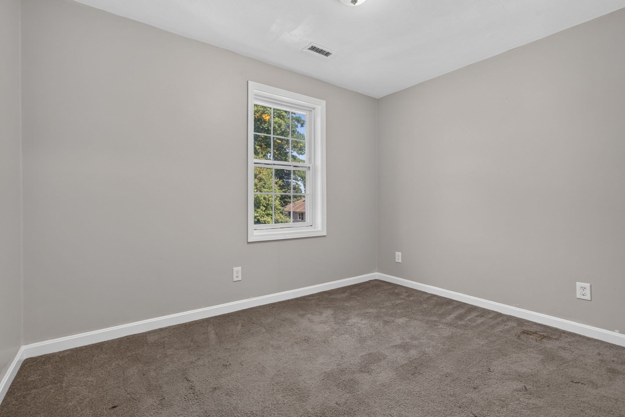 103 Commonwealth Ave
