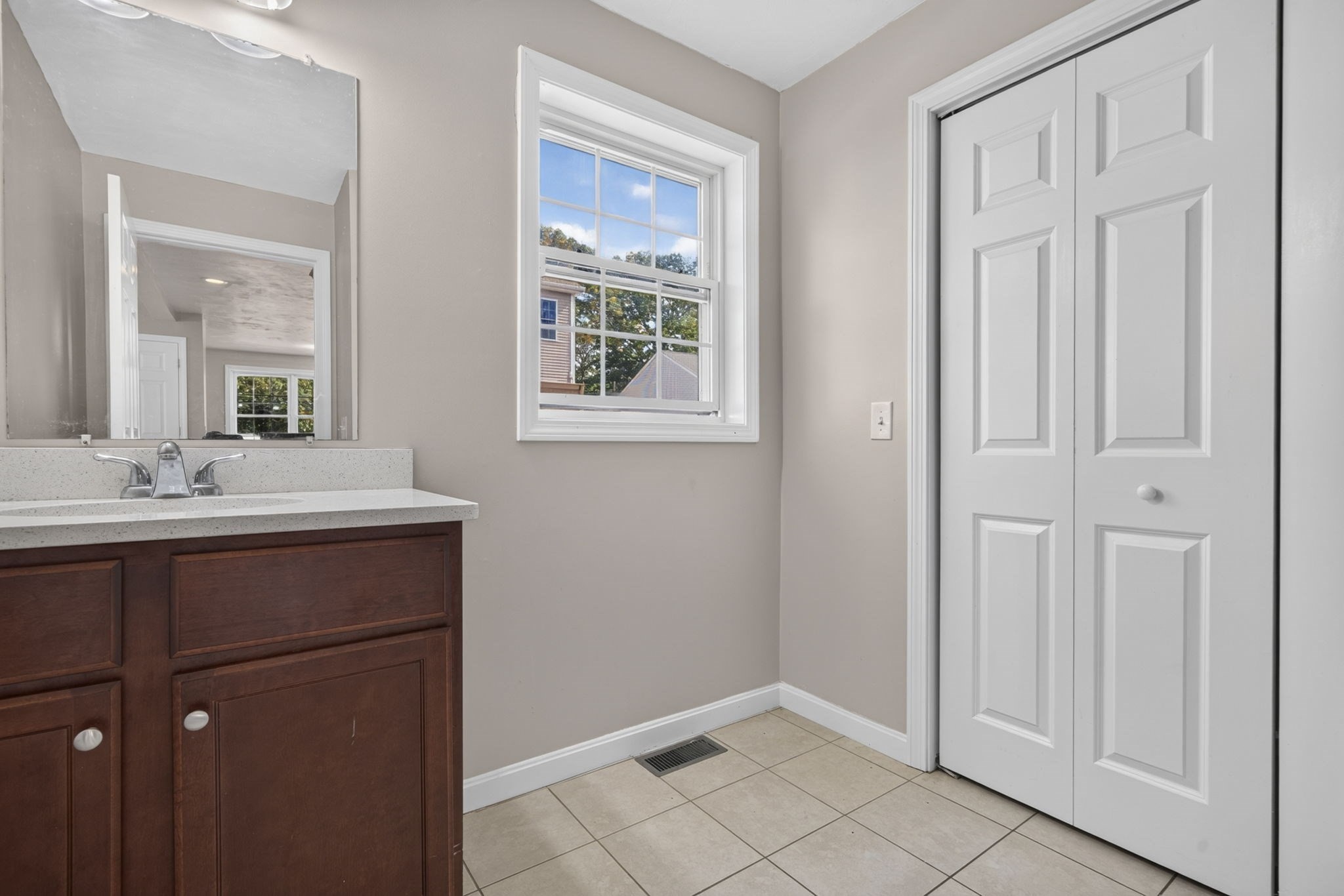 103 Commonwealth Ave
