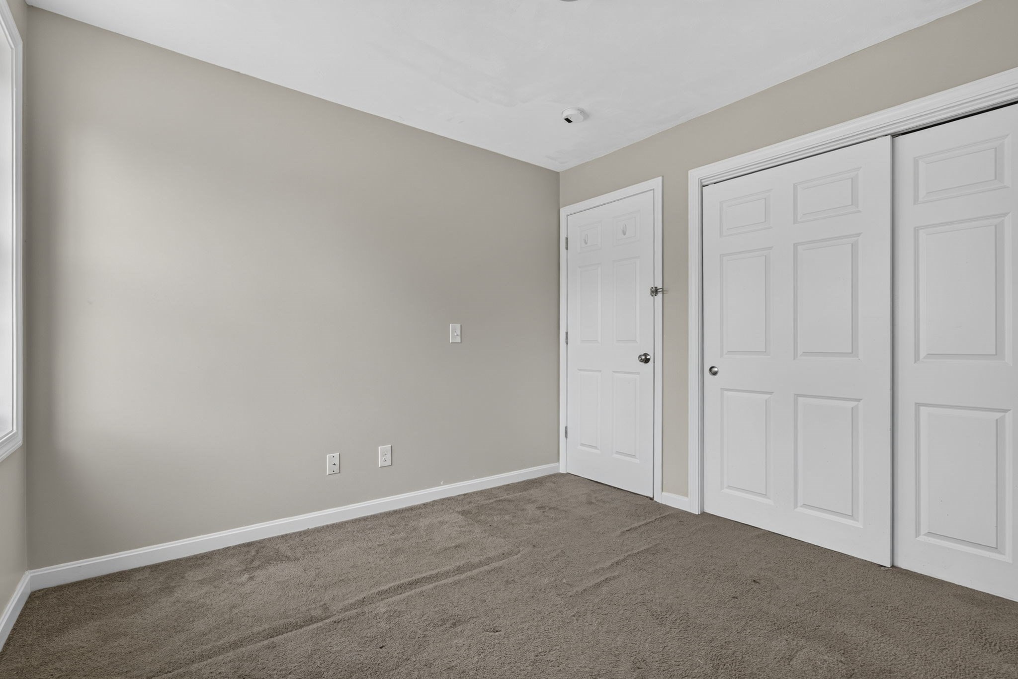 103 Commonwealth Ave