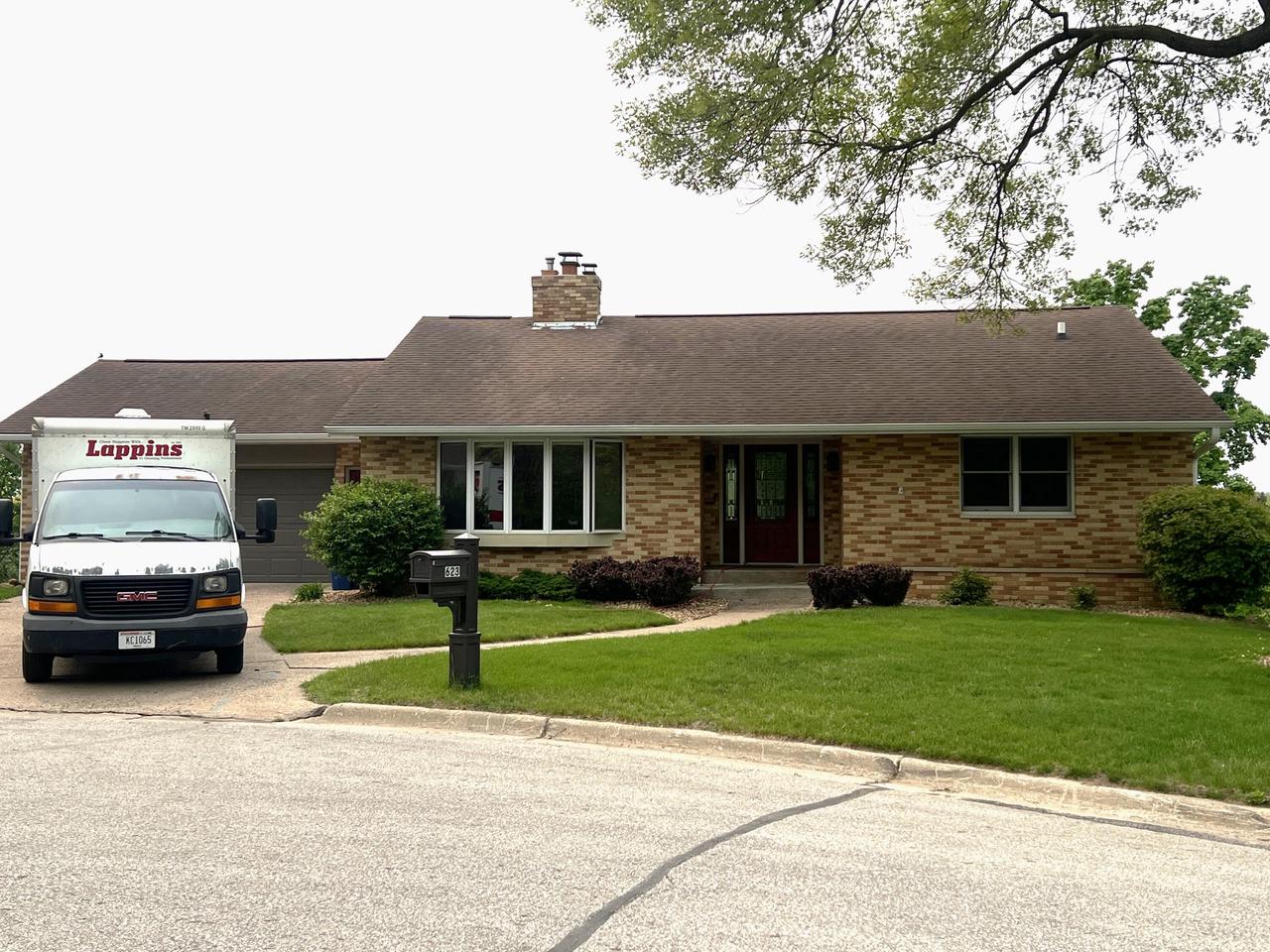 623 Hanson COURT