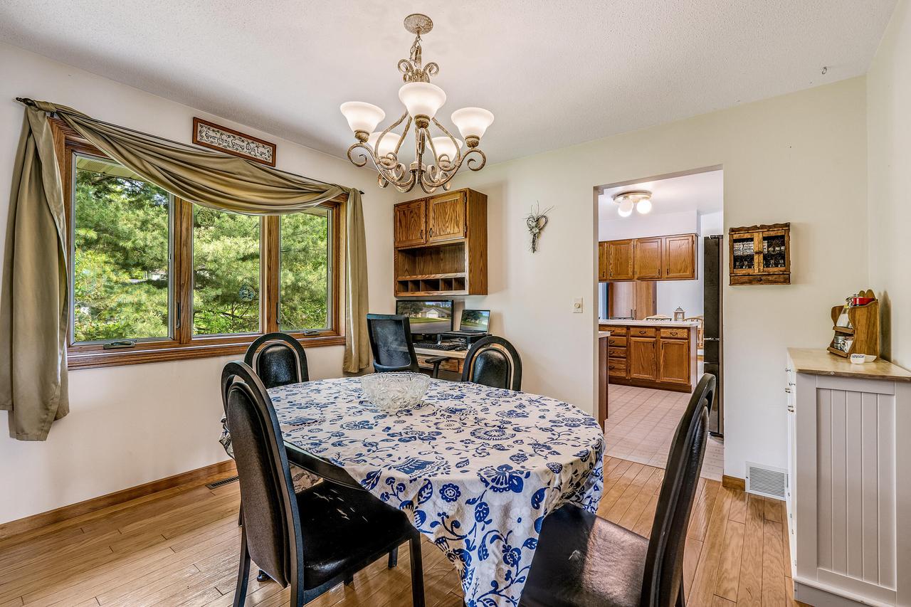 2011 Sandalwood DRIVE