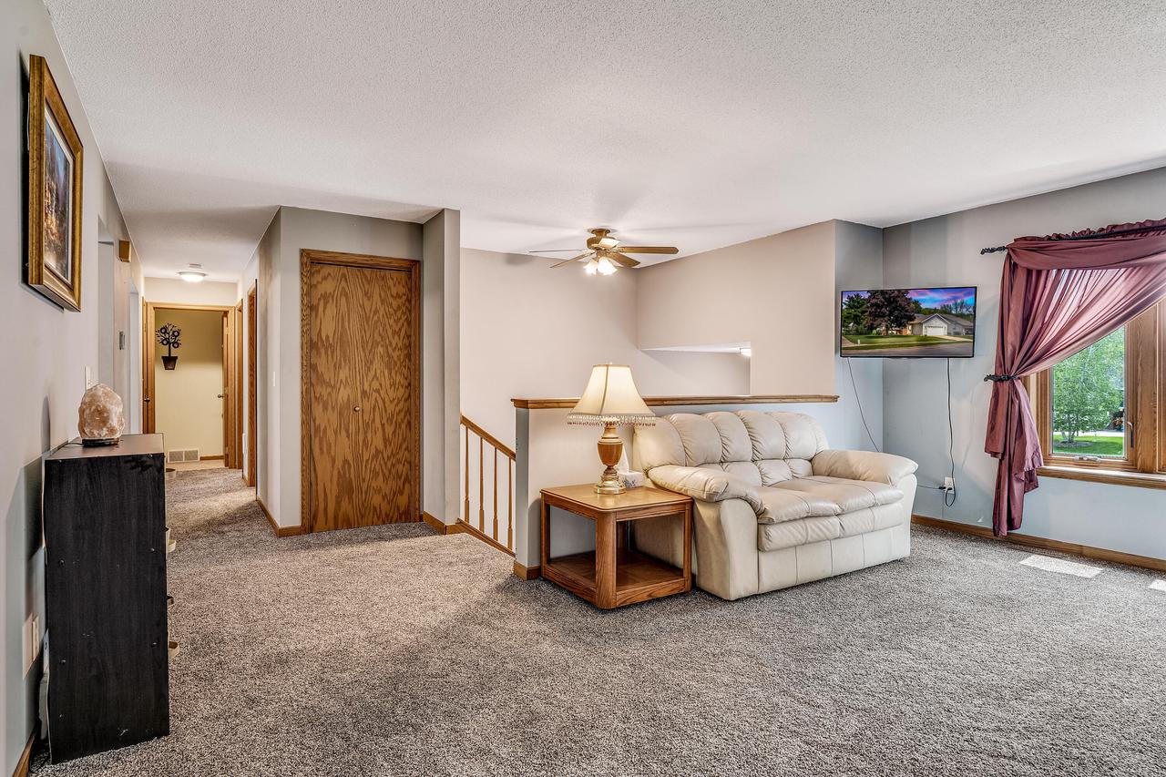 2011 Sandalwood DRIVE
