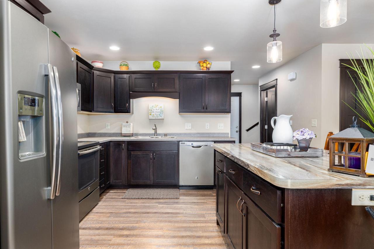 424 Coronado CIRCLE
