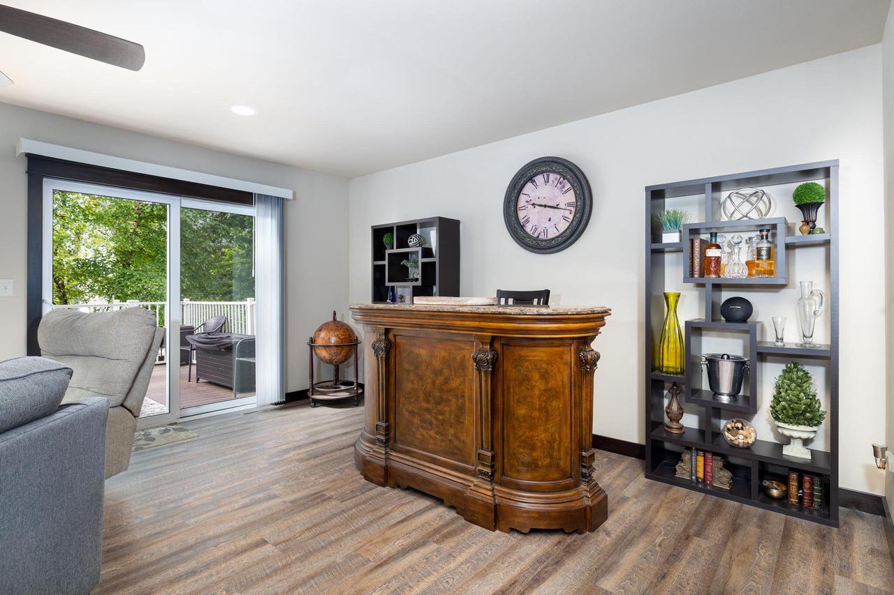 424 Coronado CIRCLE