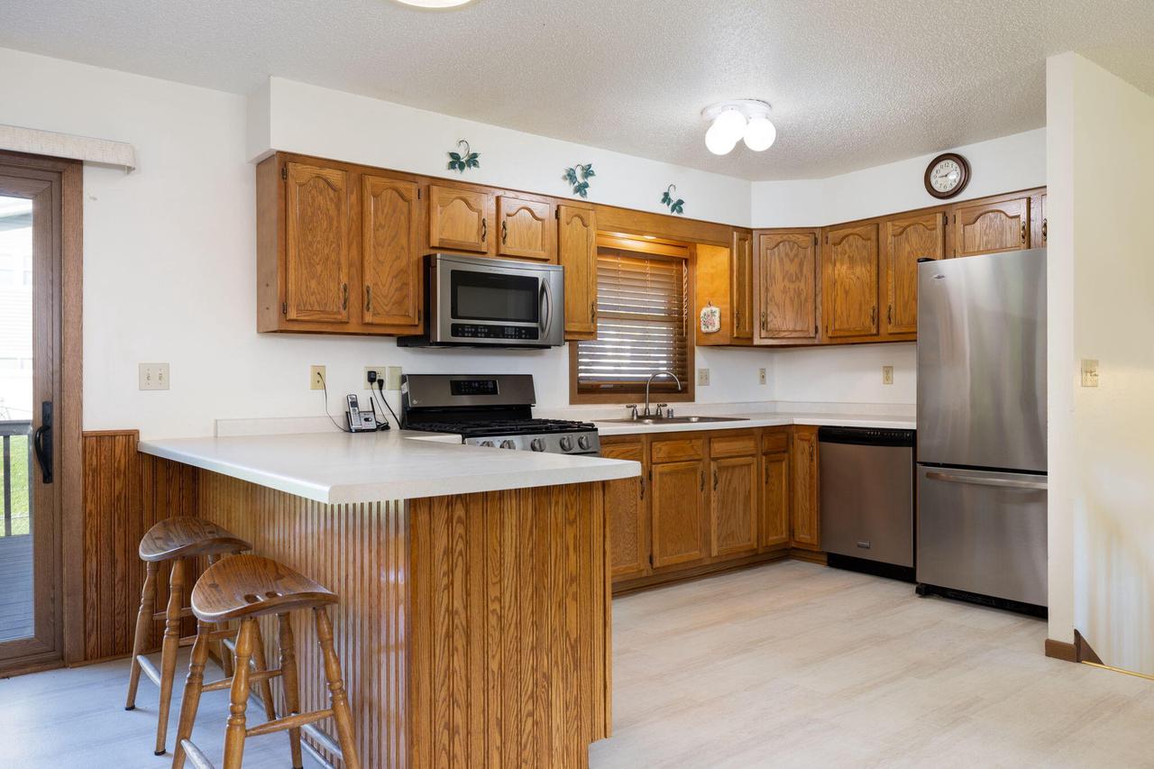 1913 Caroline STREET