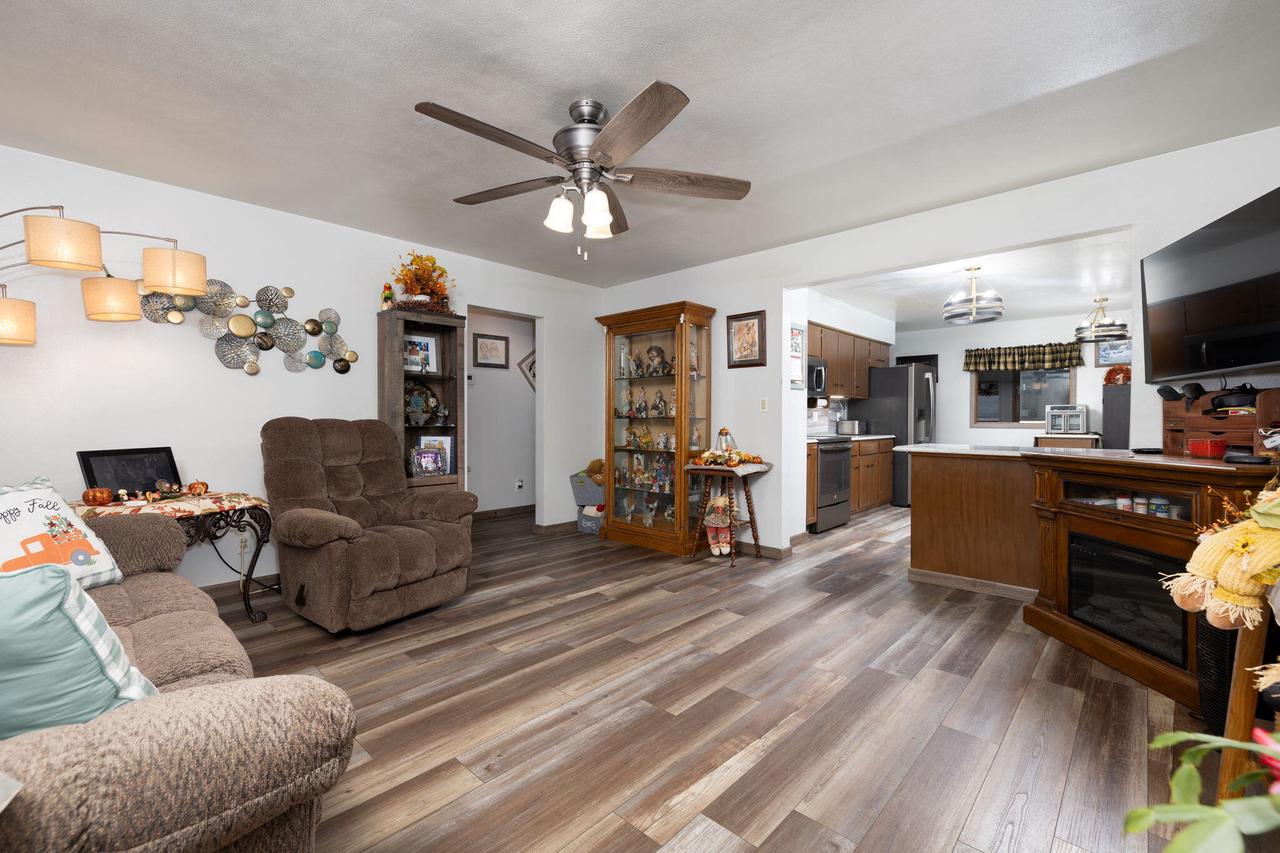 1024 Avon STREET 1026