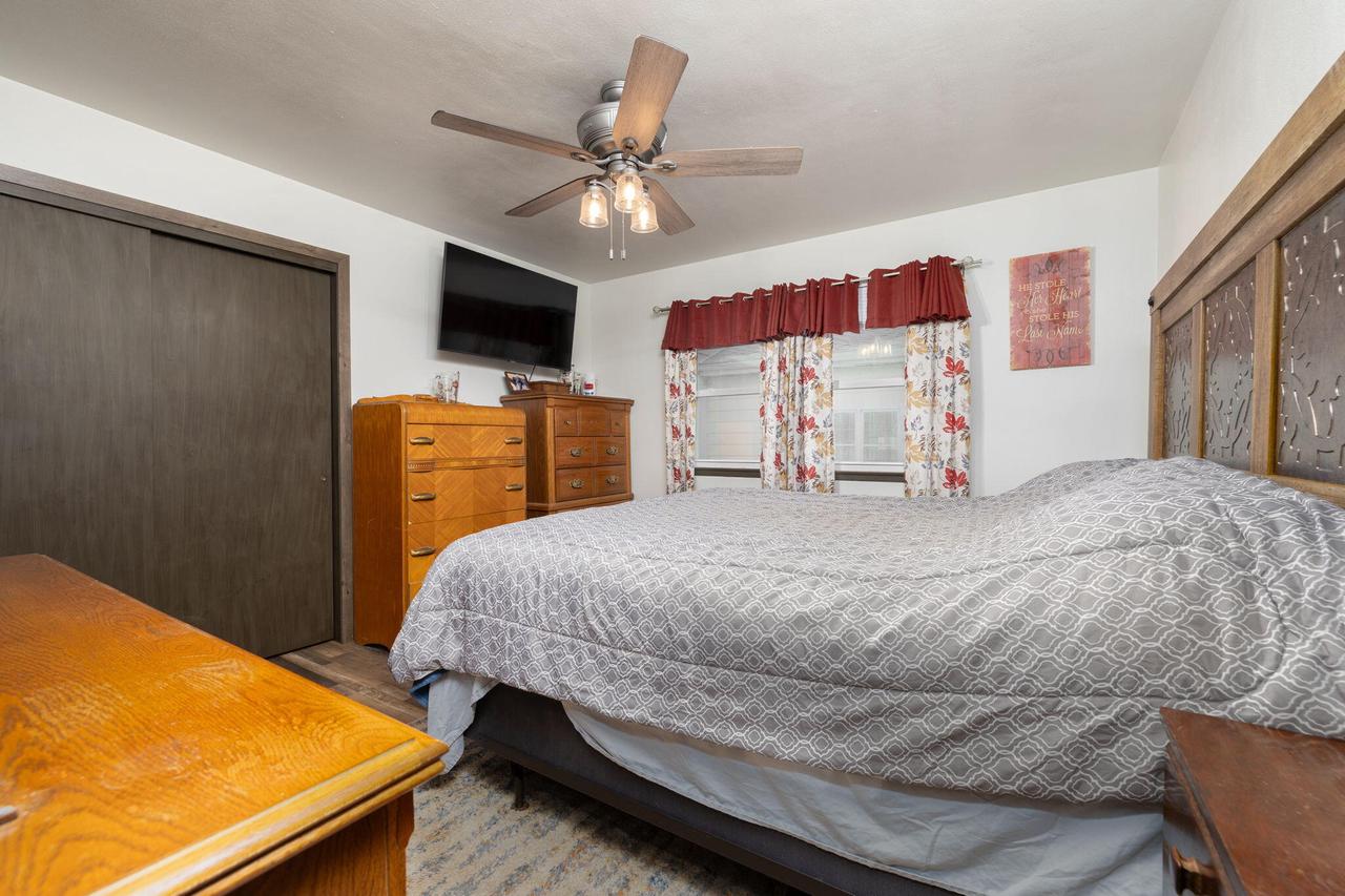 1024 Avon STREET 1026