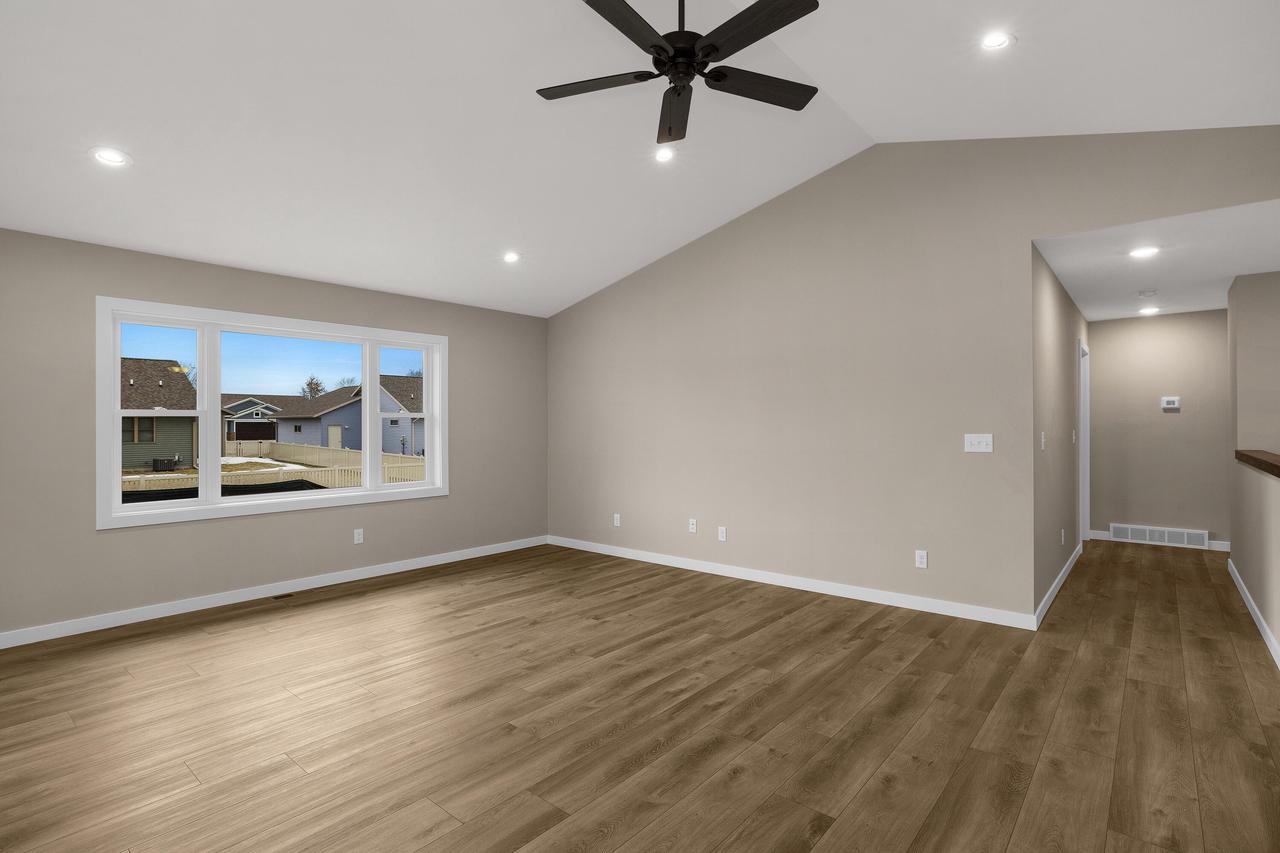 3341 Horton STREET