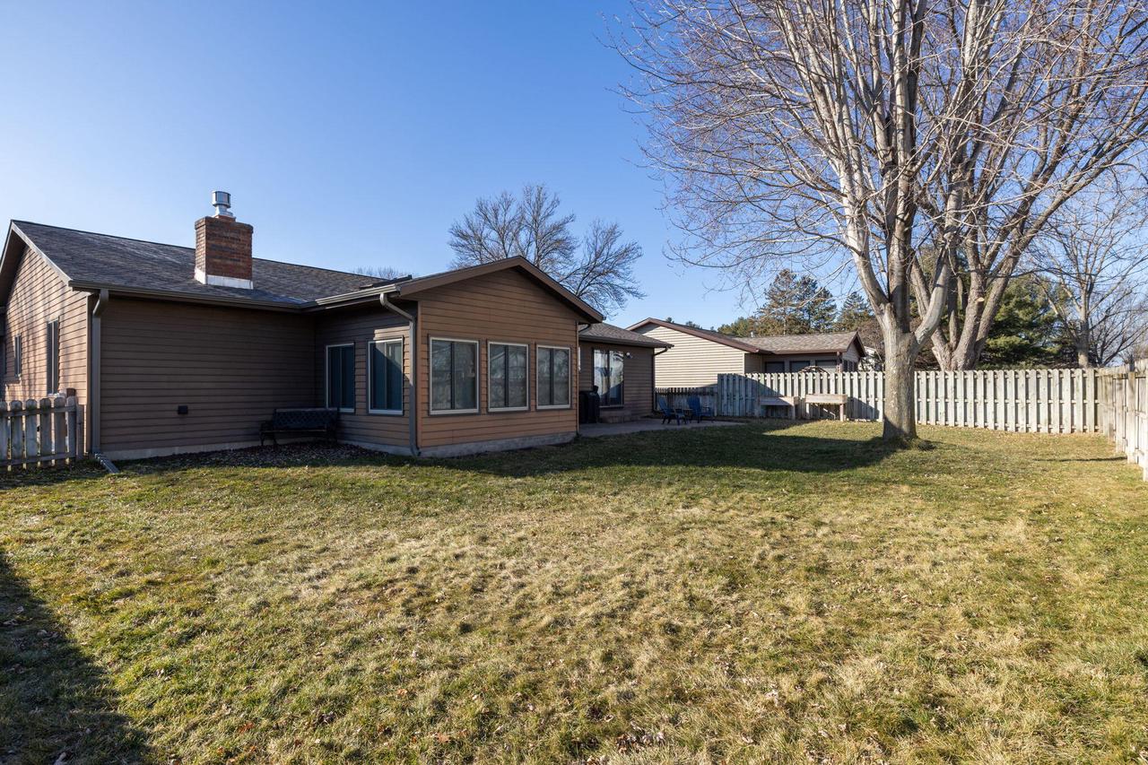 617 Kelly PLACE