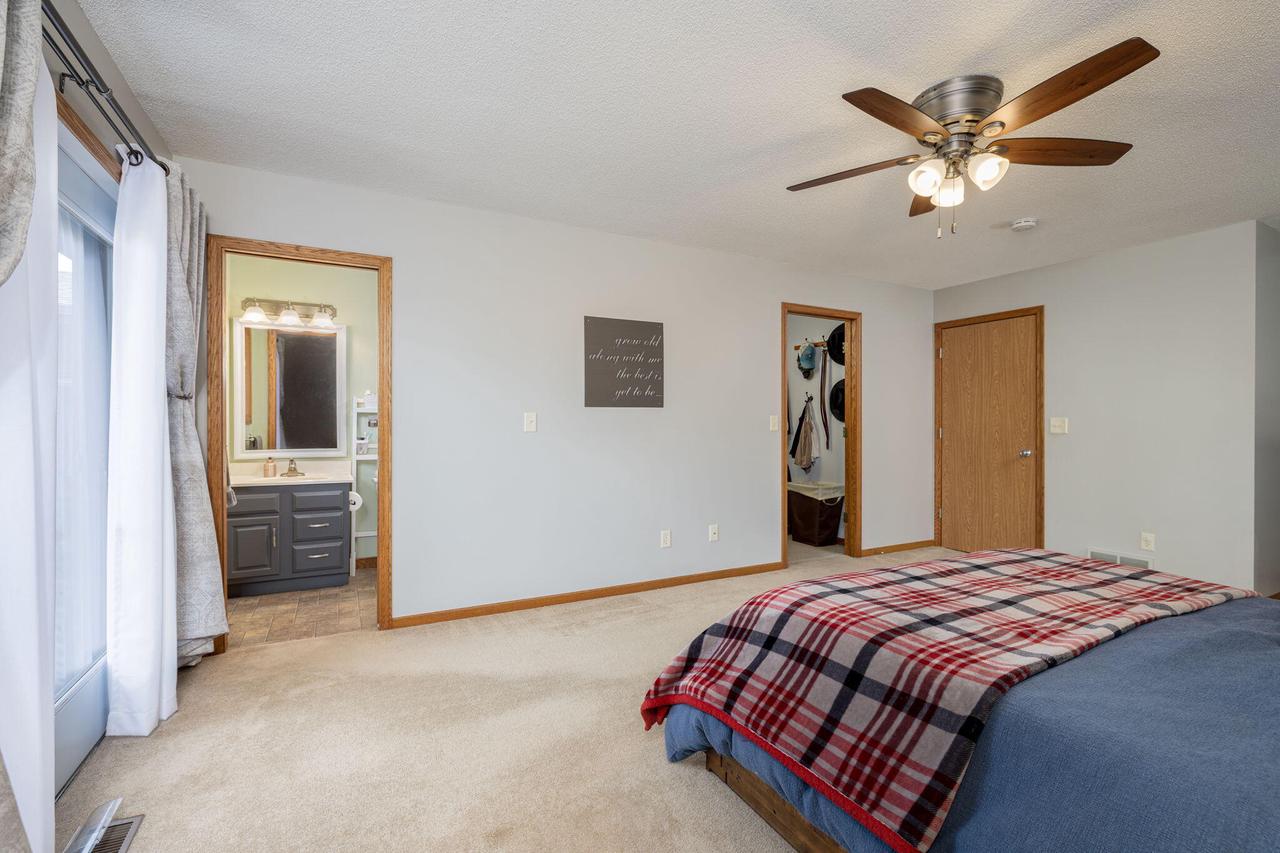 617 Kelly PLACE