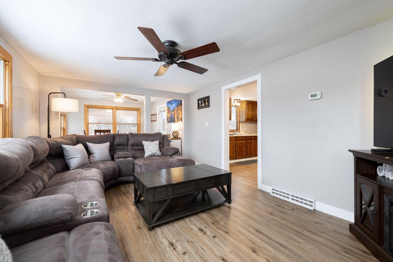 41907 Spillway DRIVE