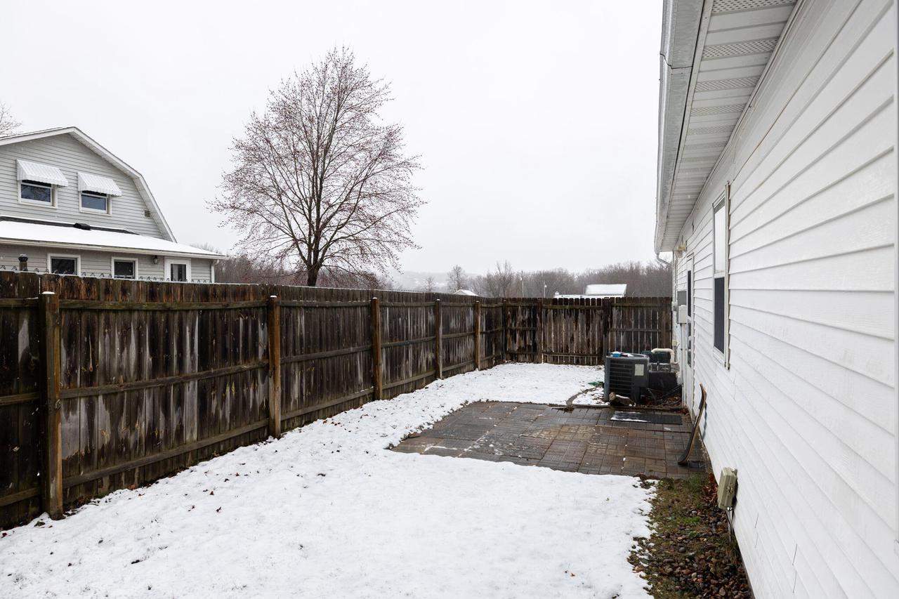 41907 Spillway DRIVE