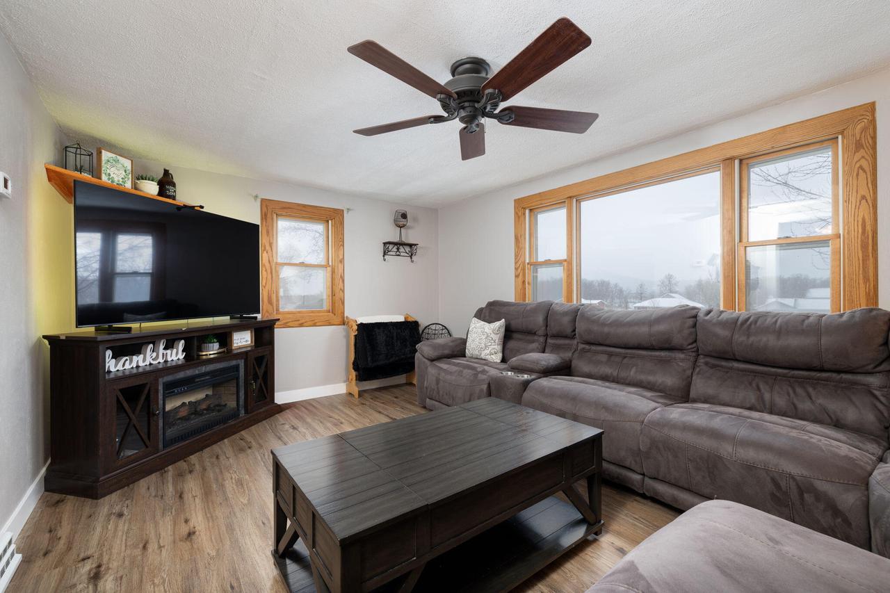 41907 Spillway DRIVE