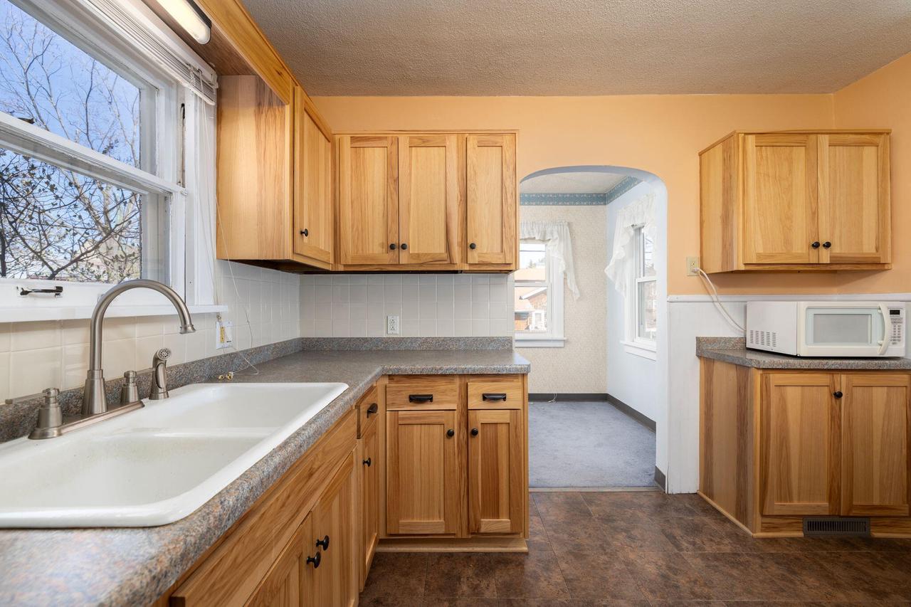 602 7th STREET SOUTH South