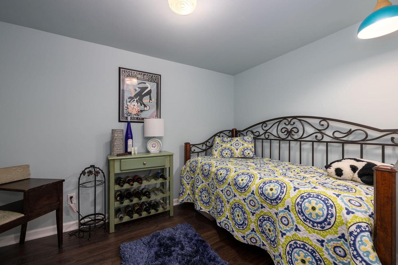 N13785 Canar ROAD