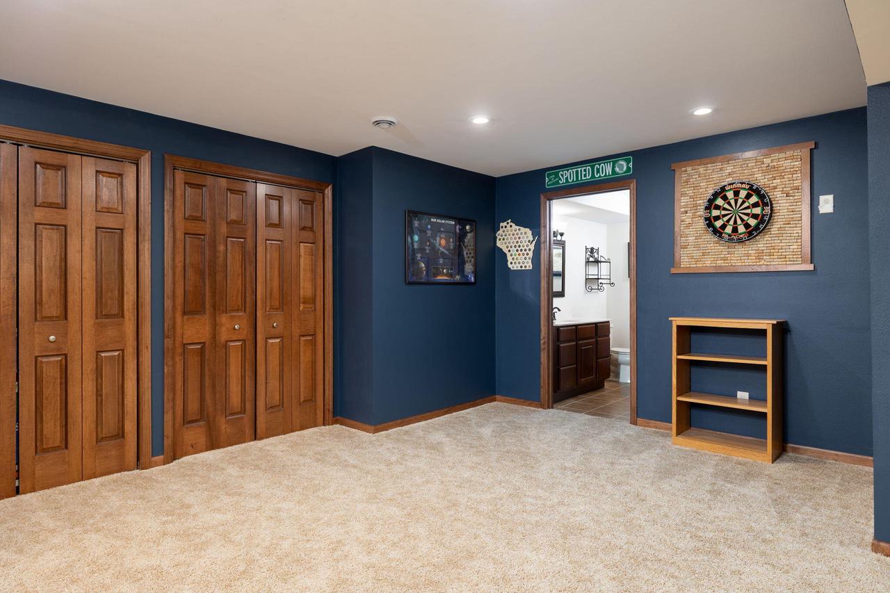 901 Remington DRIVE