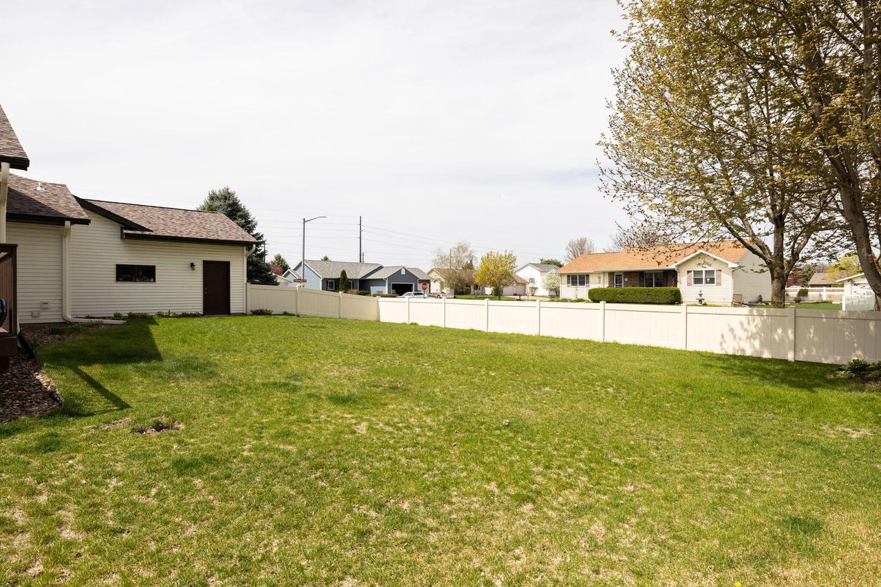 901 Remington DRIVE