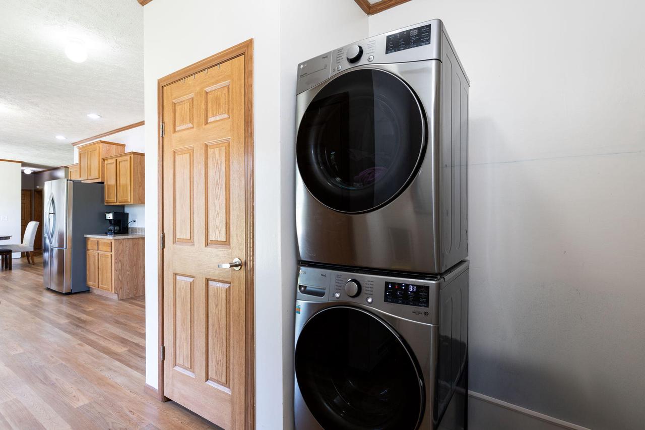 W7976 Vermeer STREET