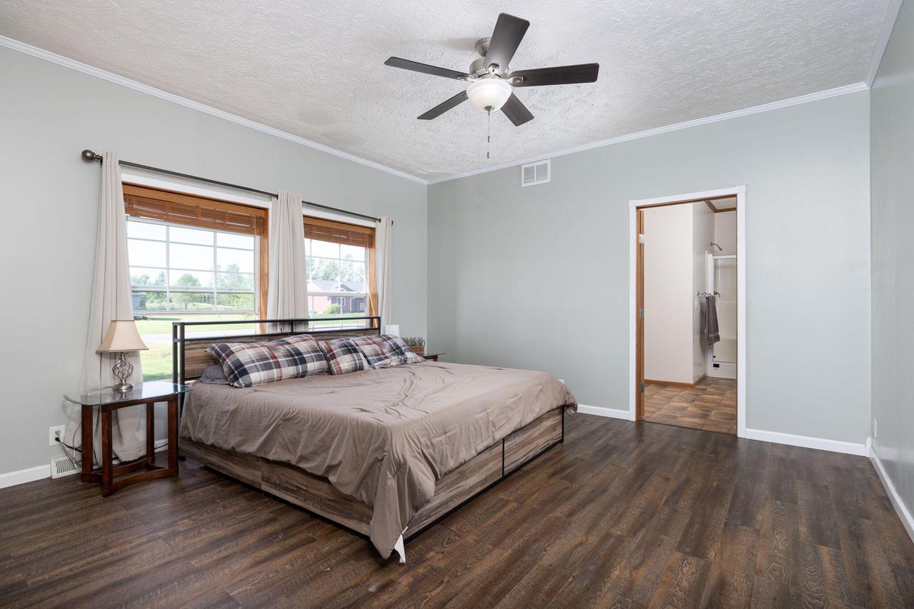 W7976 Vermeer STREET