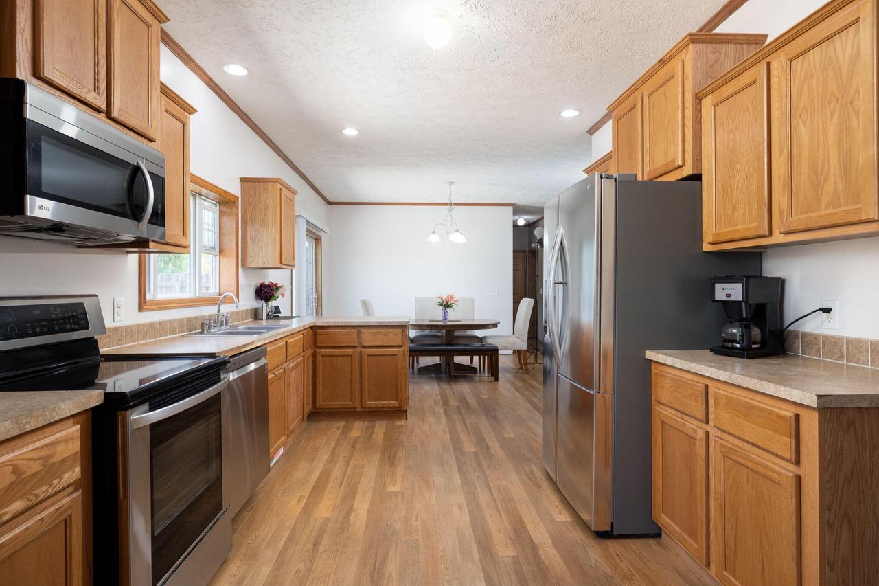 W7976 Vermeer STREET