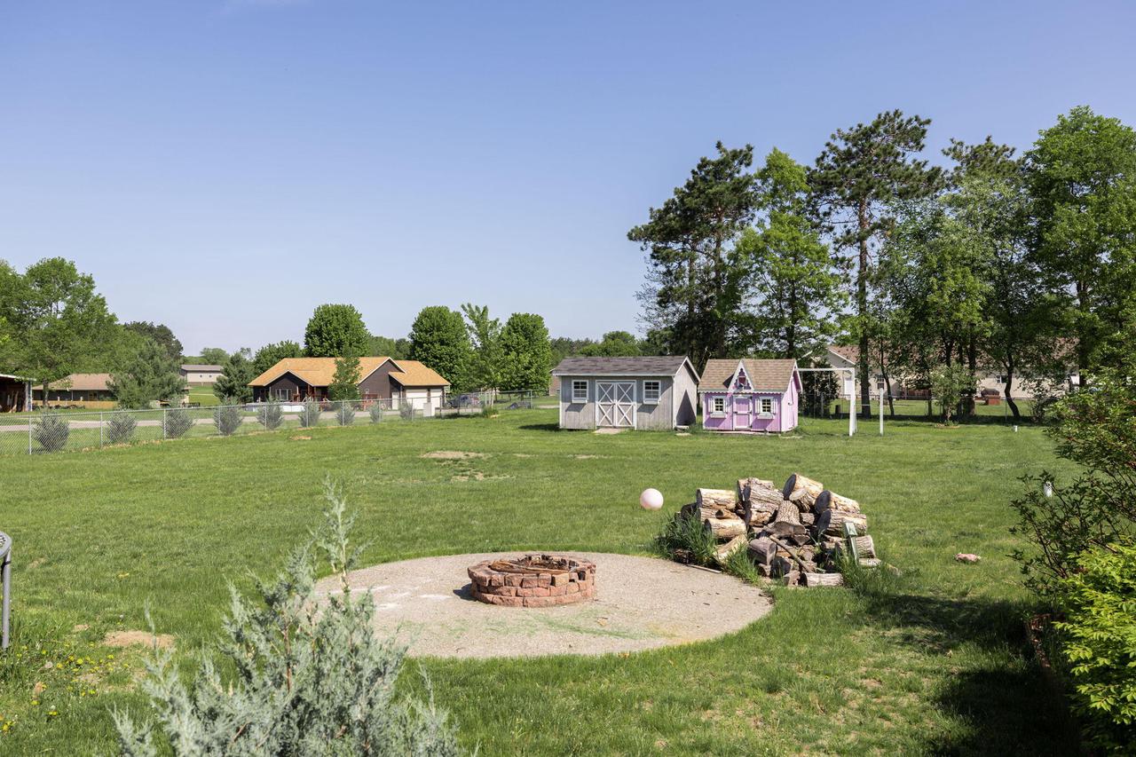 W7976 Vermeer STREET