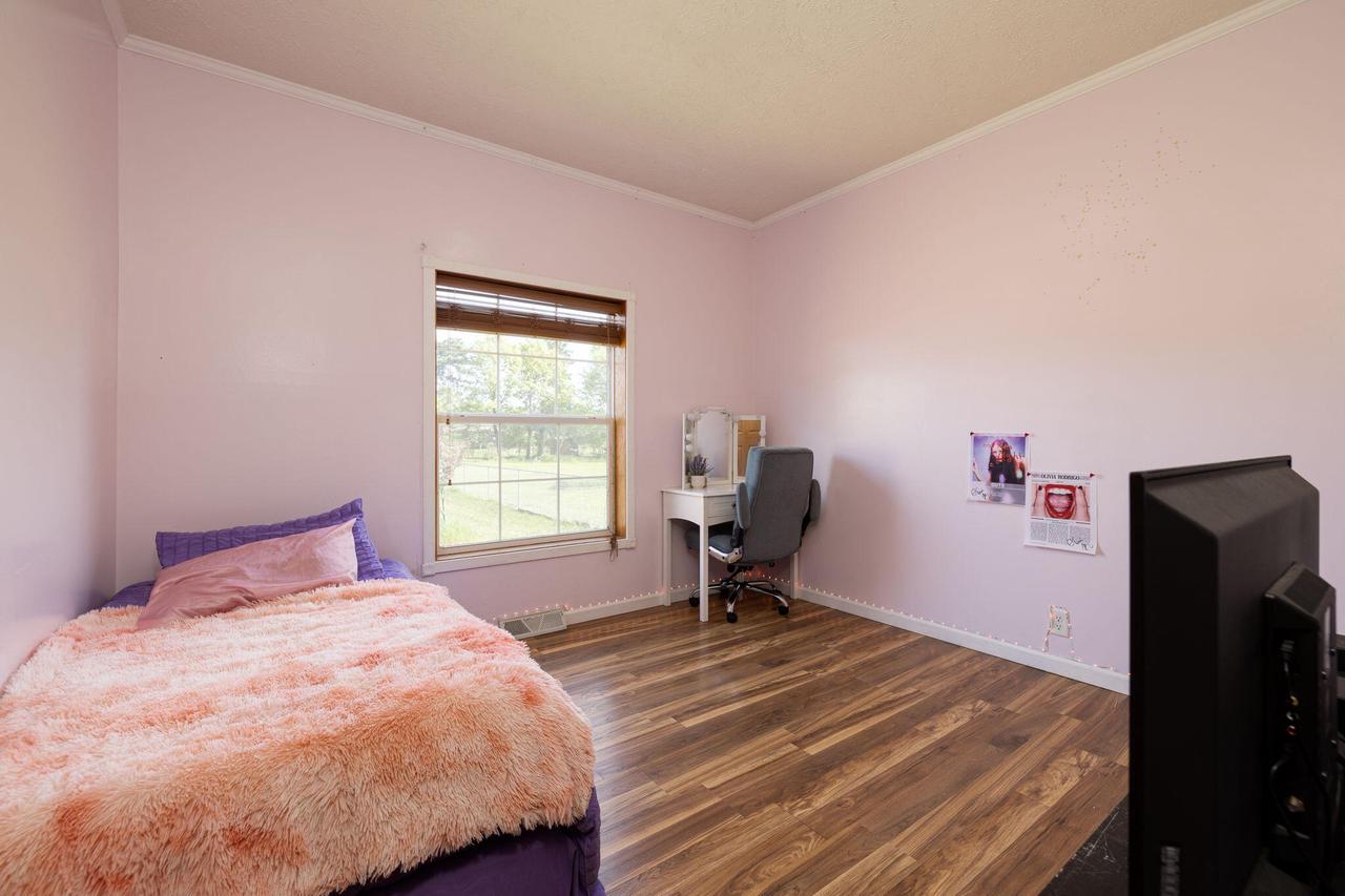 W7976 Vermeer STREET