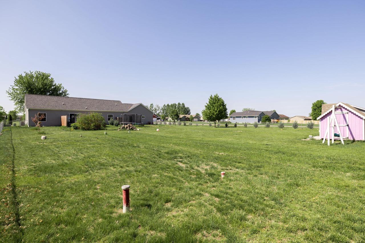 W7976 Vermeer STREET