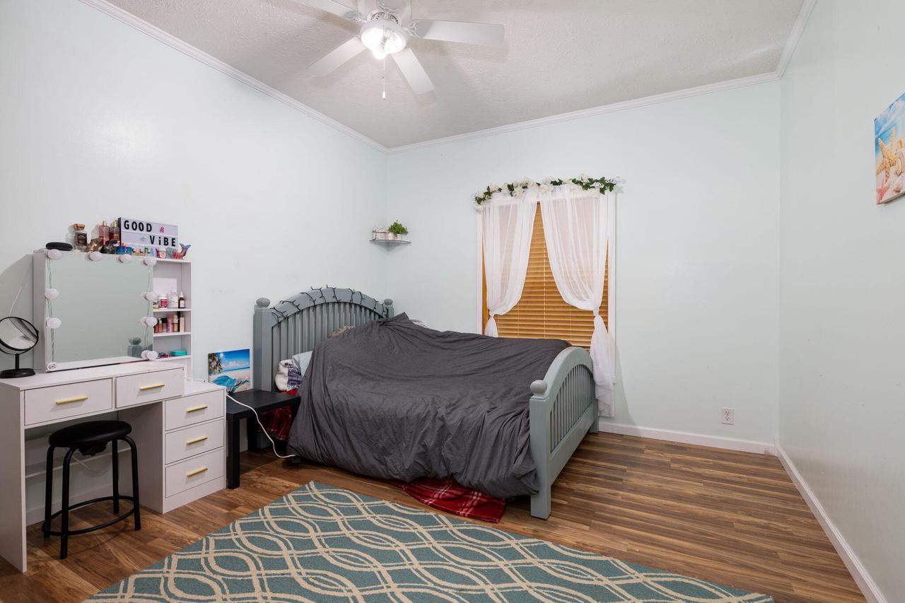 W7976 Vermeer STREET