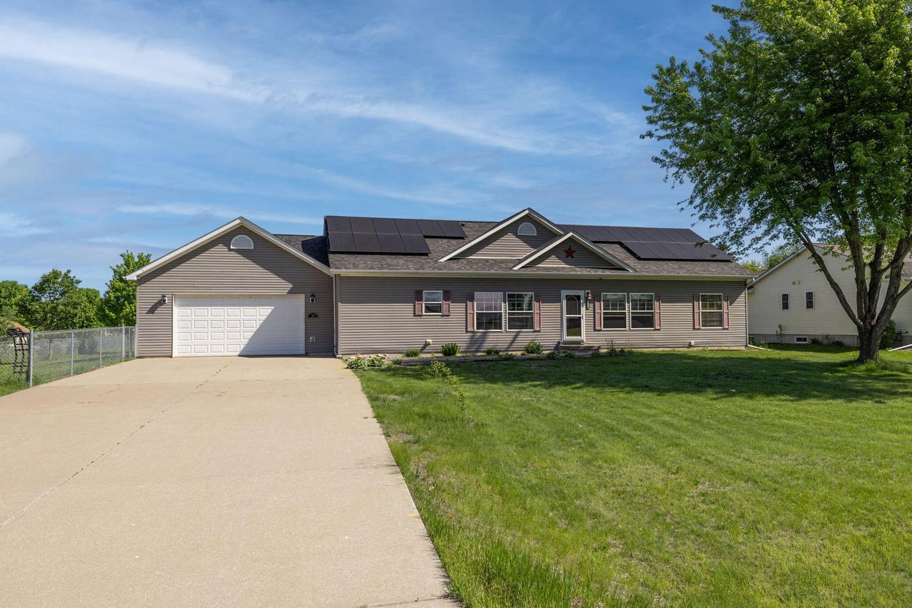 W7976 Vermeer STREET