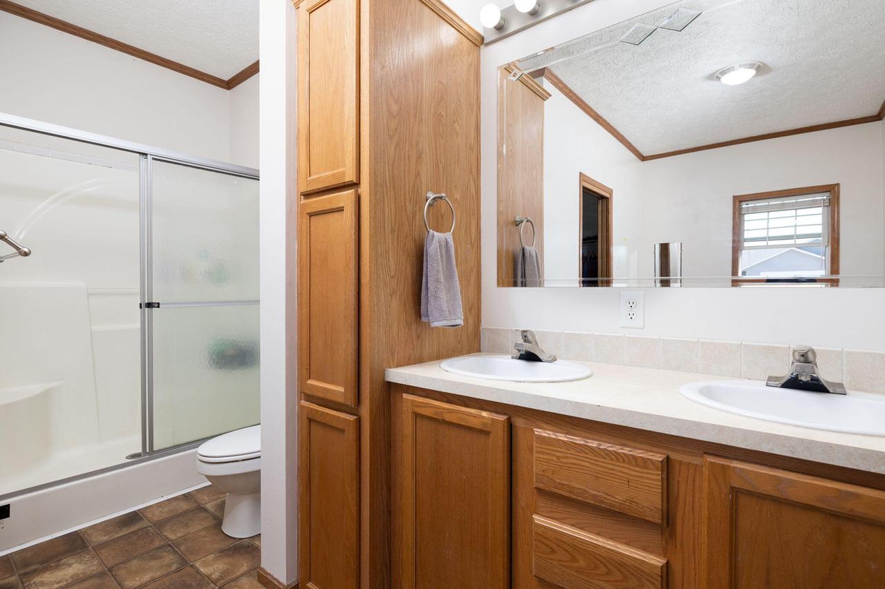 W7976 Vermeer STREET