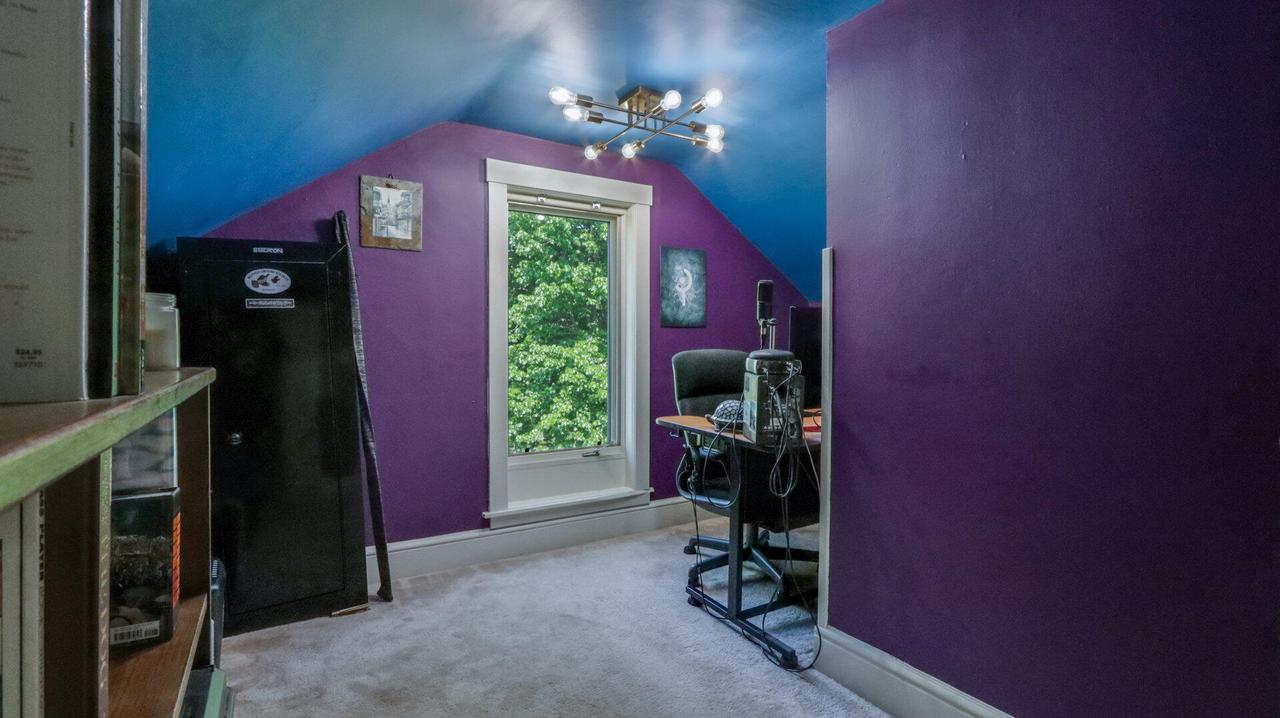 343 Jefferson STREET