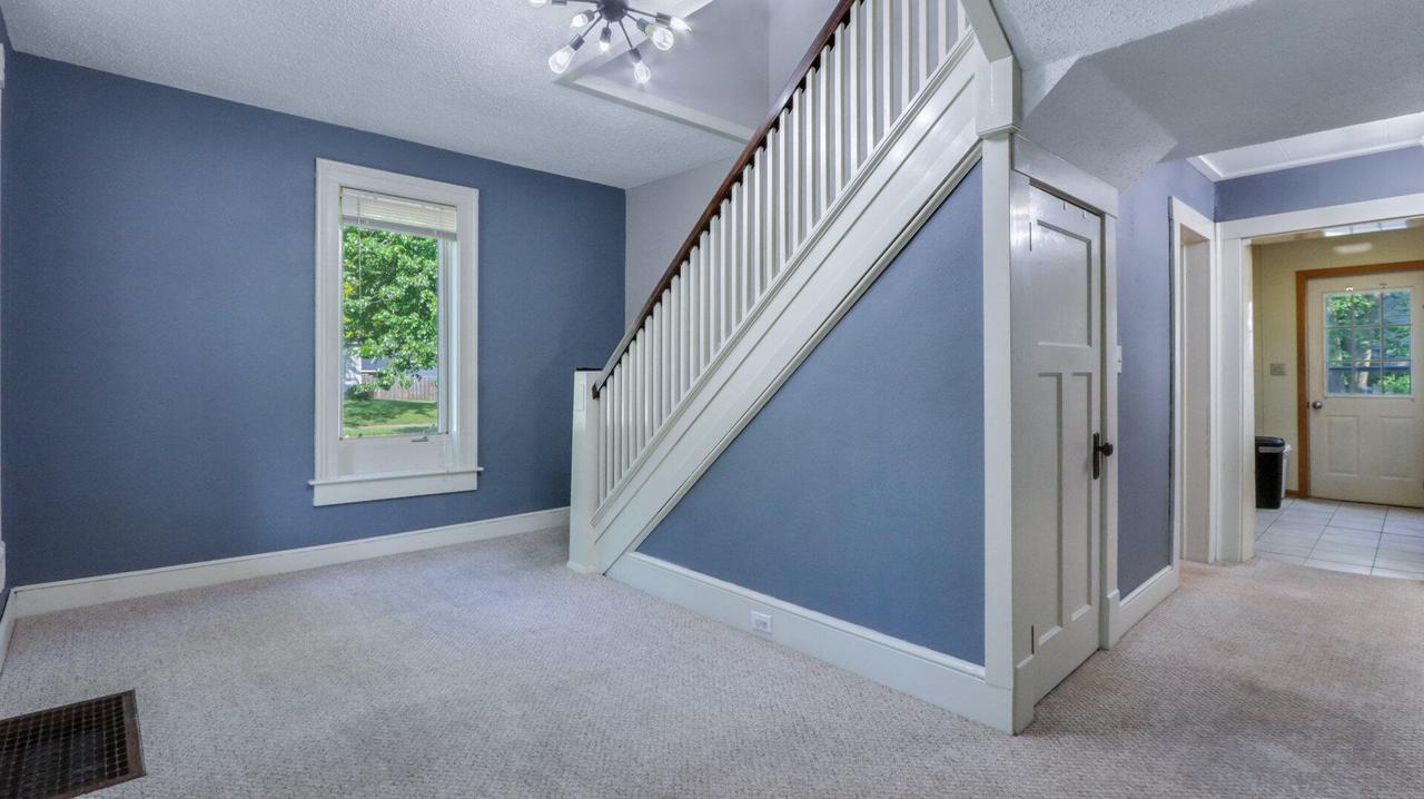 343 Jefferson STREET