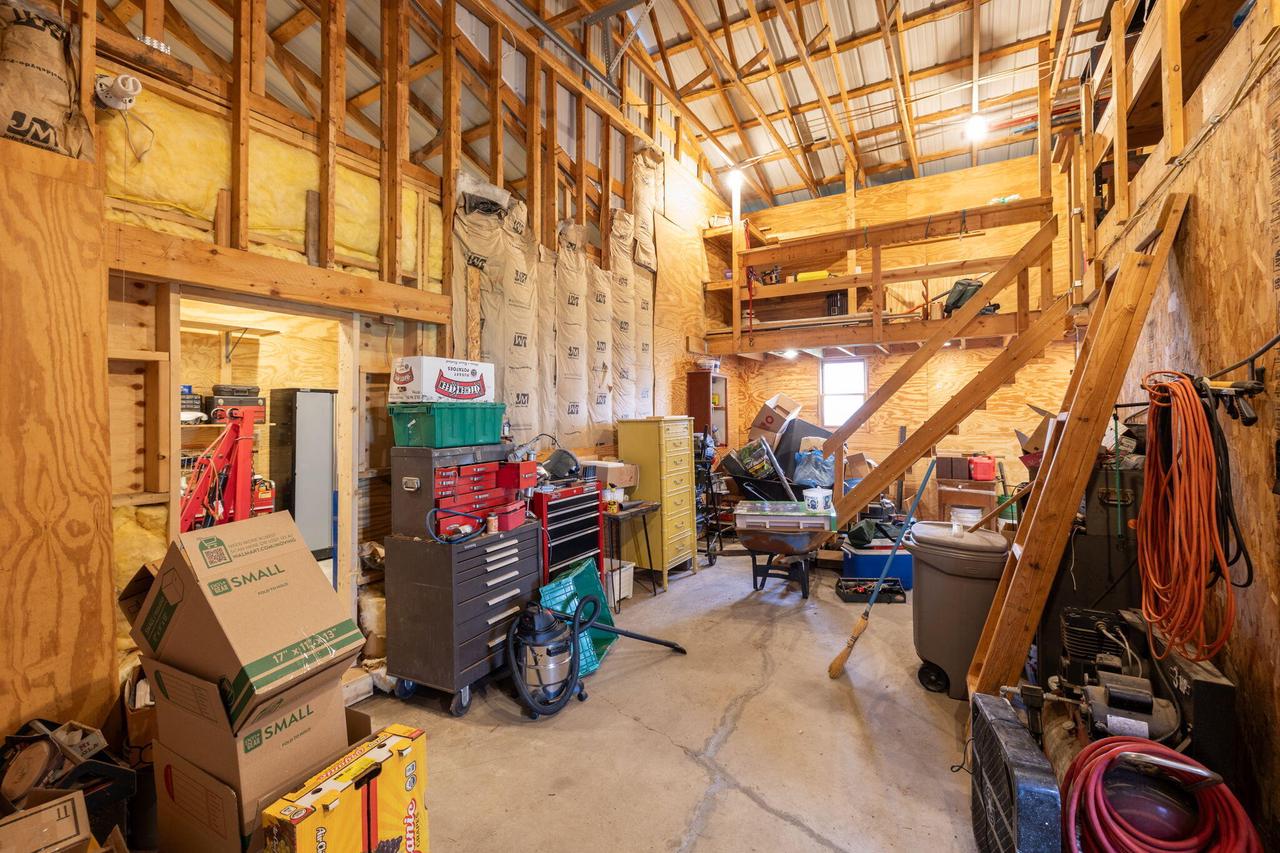 421 Hamilton STREET EAST East