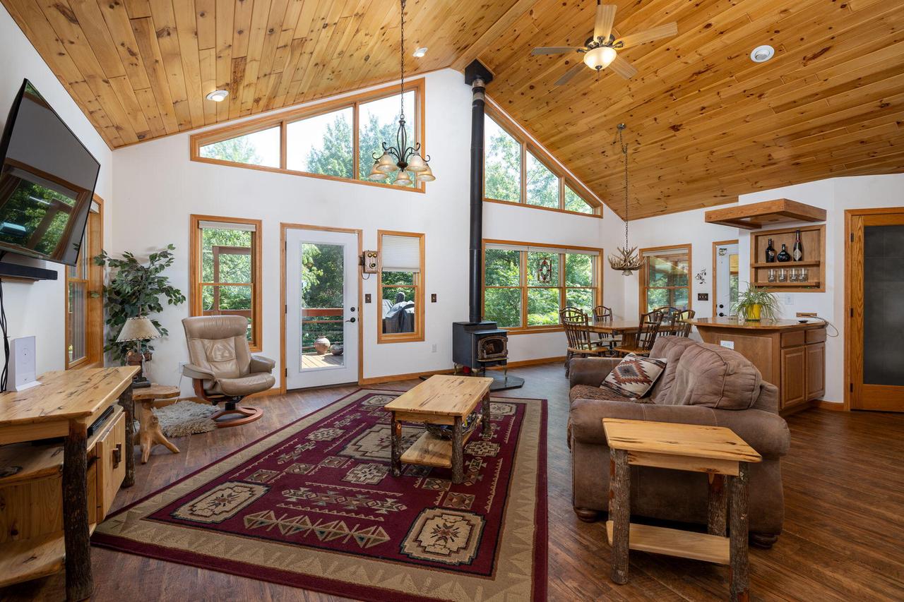 N9495 Radcliffe ROAD 2