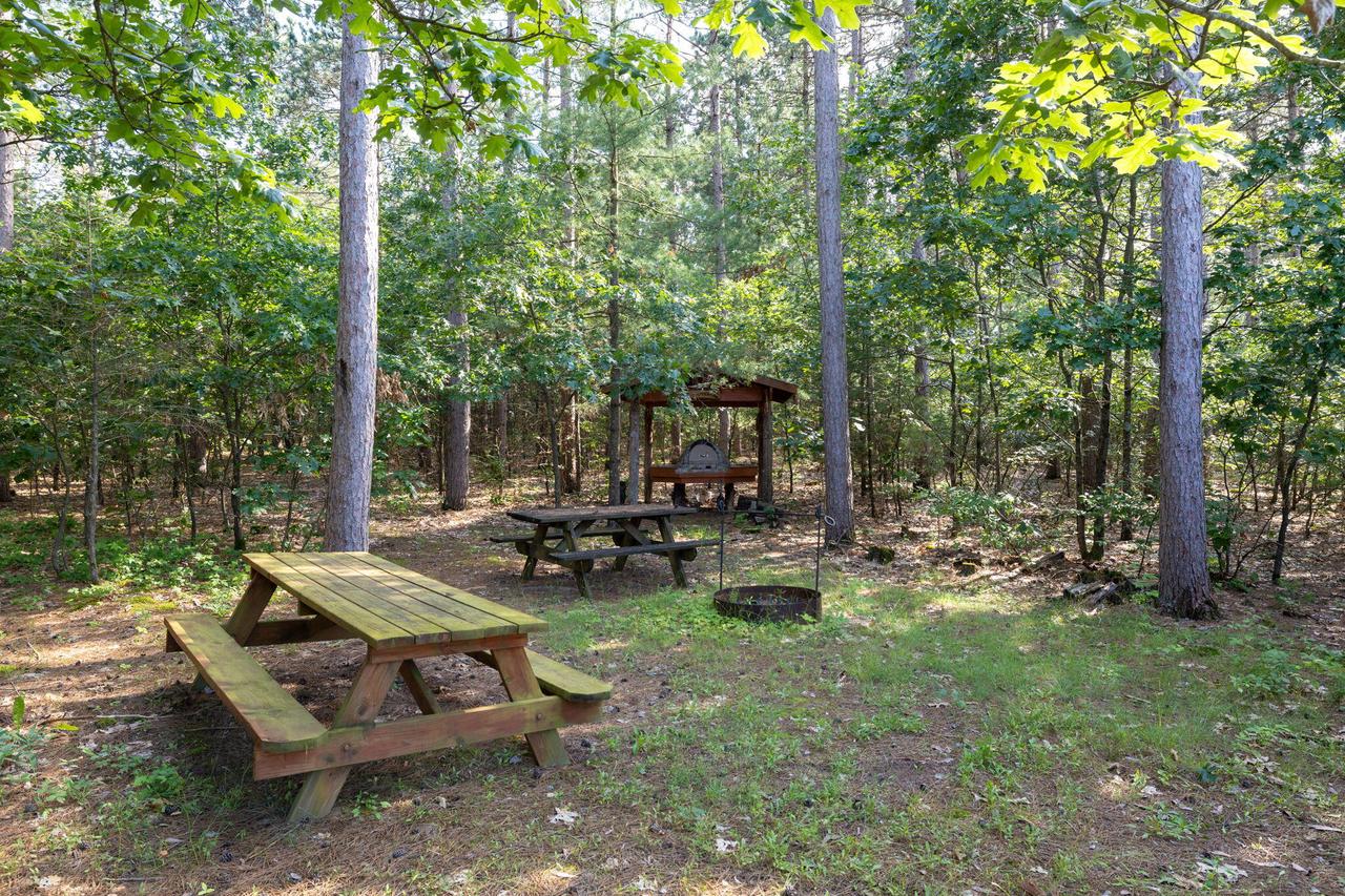 N9495 Radcliffe ROAD 2