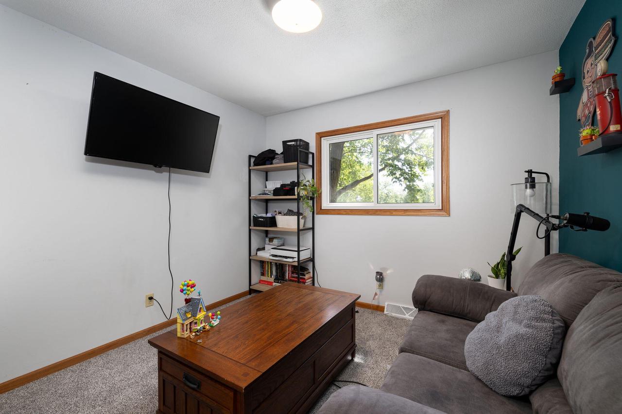 2410 Craig COURT